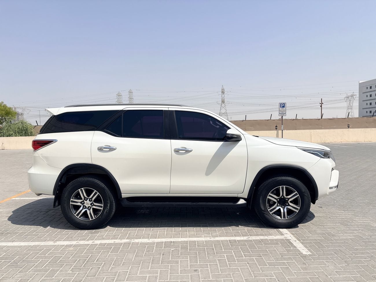 Toyota Fortuner GX2
