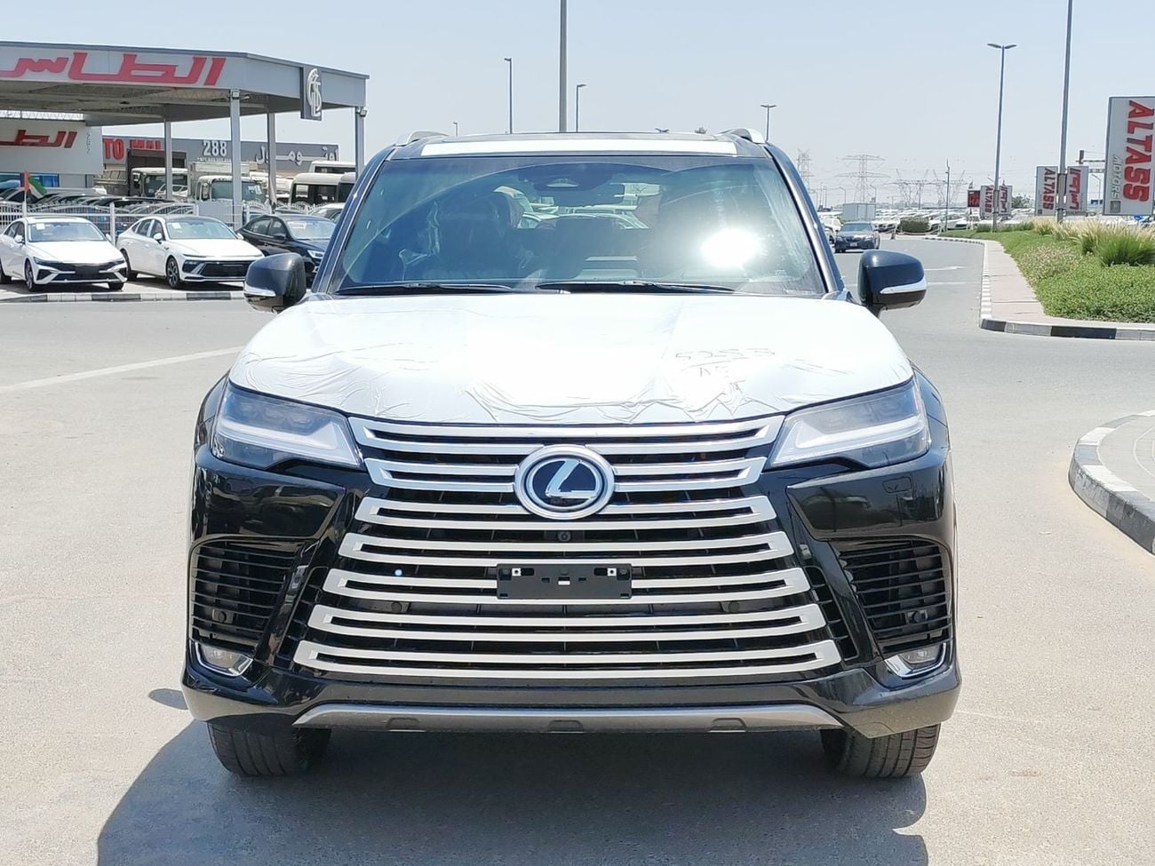 Lexus LX700h SIGNATURE 2026 Lexus LX700h Turbo Sport (7-Seater) with Auto Park 3.5L V6 Twin-Turbo Hybrid A/T 4WD