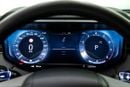 لاند روفر رينج روفر سبورت RANGE ROVER SPORTS SV FULL CARBON INTERIOR AND EXTERIOR WITH HIGH OPTIONS
