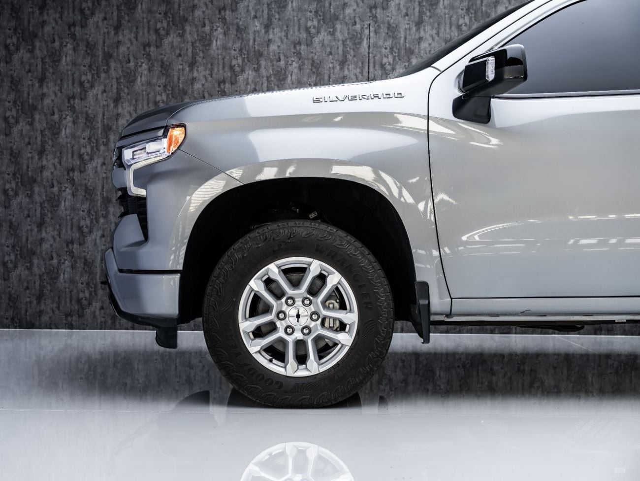 Chevrolet Silverado 1500 REG/CAB RST BUY NOW, PAY 2027 | THE BLACKLINE STANDARD | 2030 Chevrolet Warranty, Full Service History, GCC