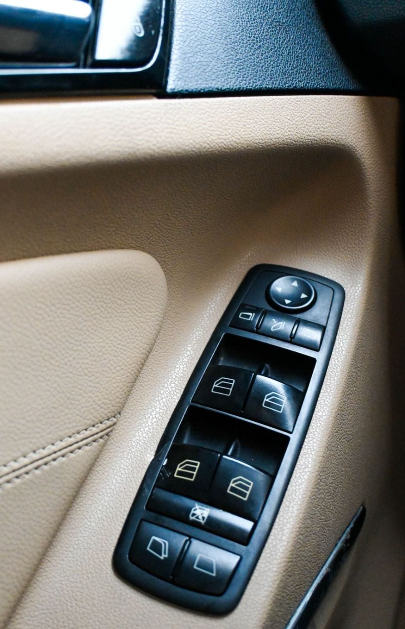 Mercedes Benz ML350 -MERCEDES-BENZ _ ML350 _ 2010 GCC IN EXCELLENT CONDITION -5Door-petrol