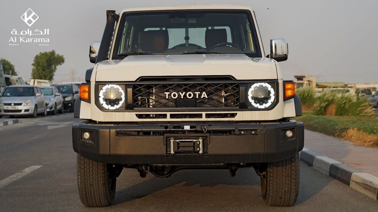 Toyota Land Cruiser Pick Up LX 2.8L Diesel - 4x4 Automatic Transmission - Full Option with Lane Keep Assist