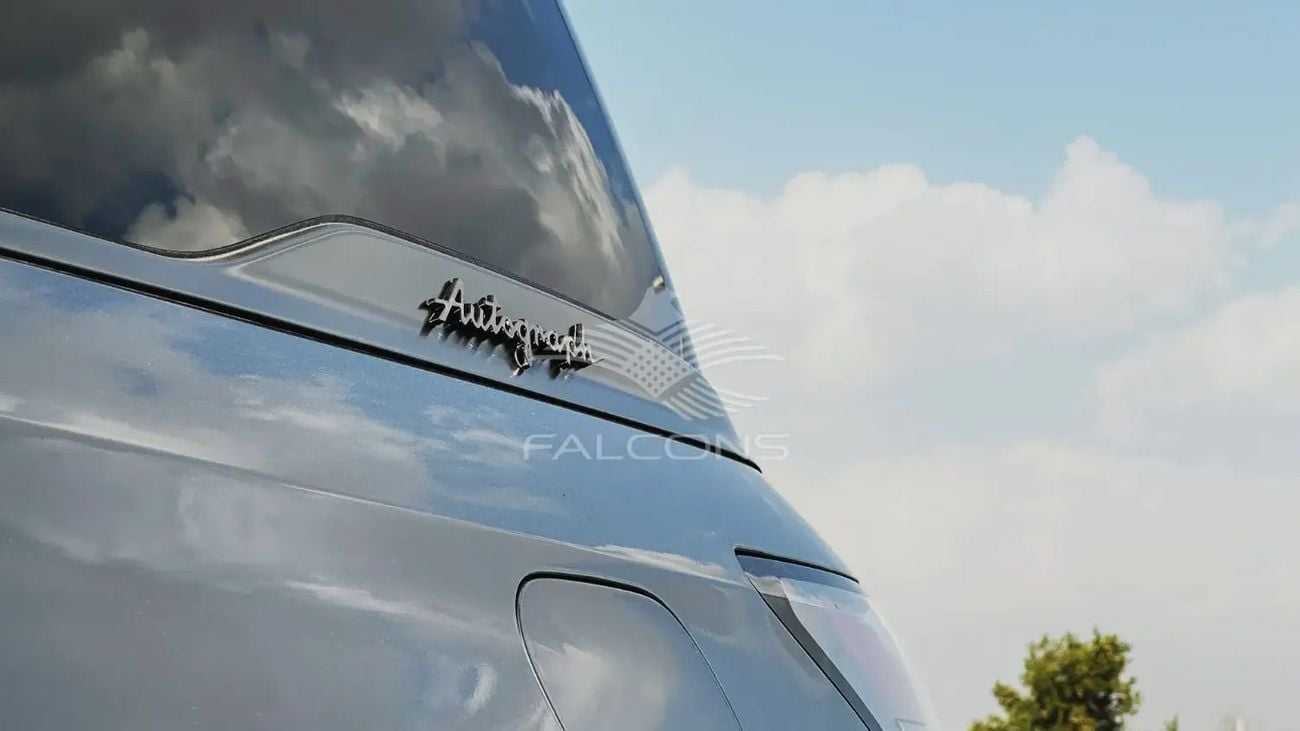 Infiniti QX80 AUTOGRAPH CAPTAIN CHAIRS