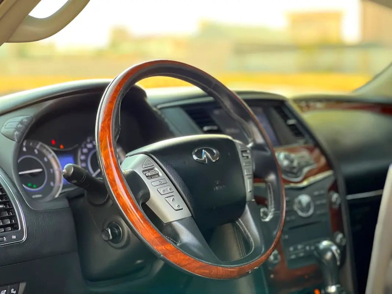 إنفينيتي QX80 Standard | GCC Specs | Well Maintained