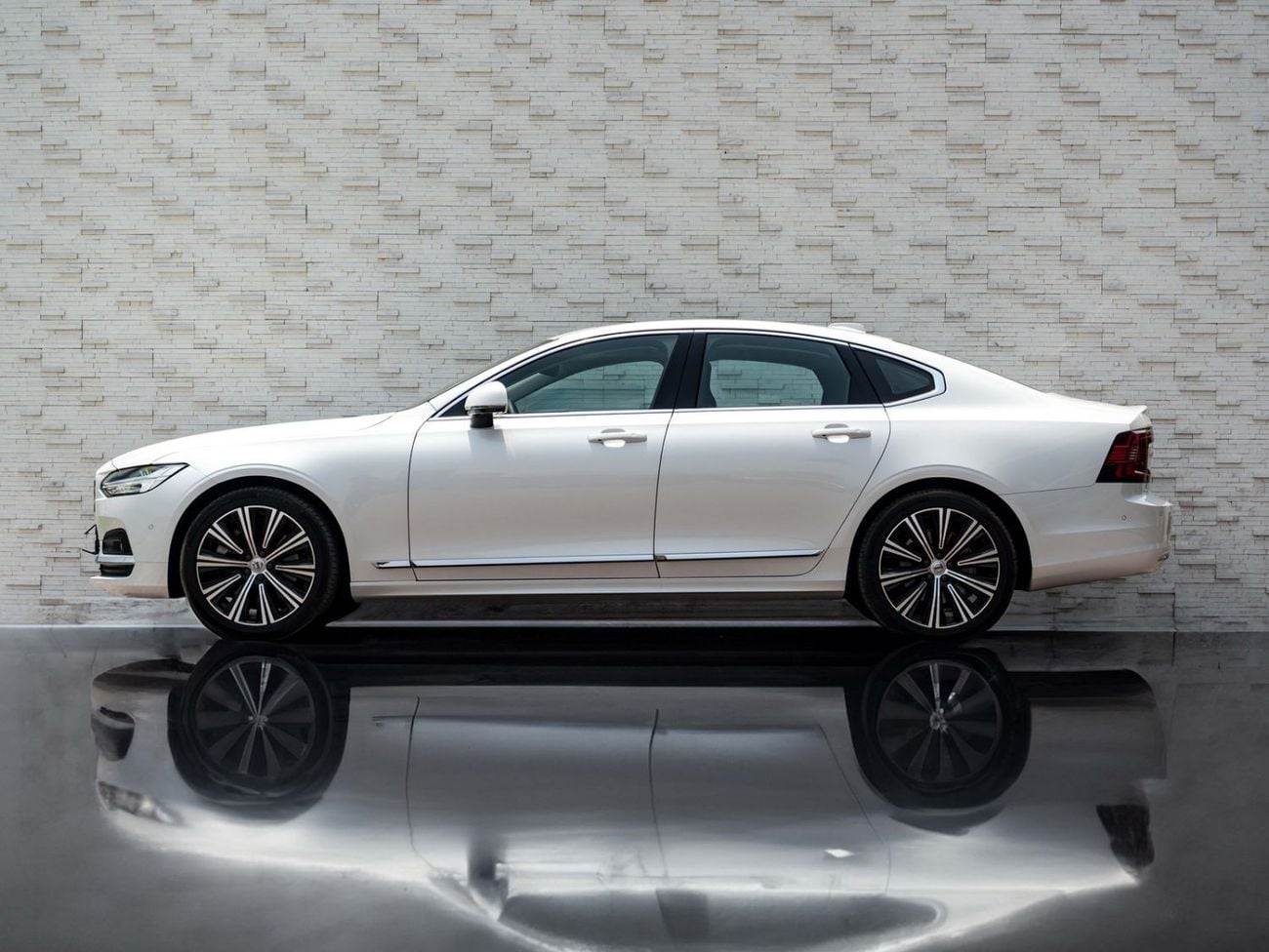 Volvo S90 B5 ULTIMATE BRIGHT 2024 Volvo S90 | Ultimate Bright AWD | GCC | WARRANTY