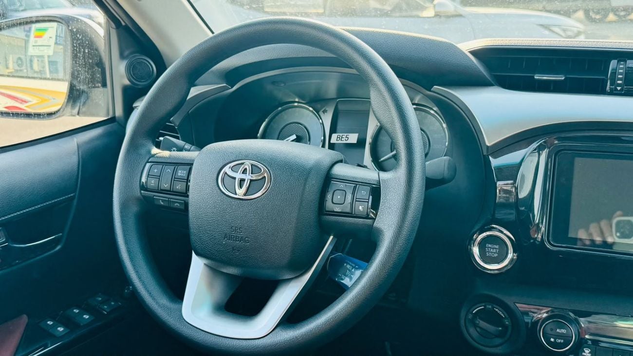 Toyota Hilux SR5