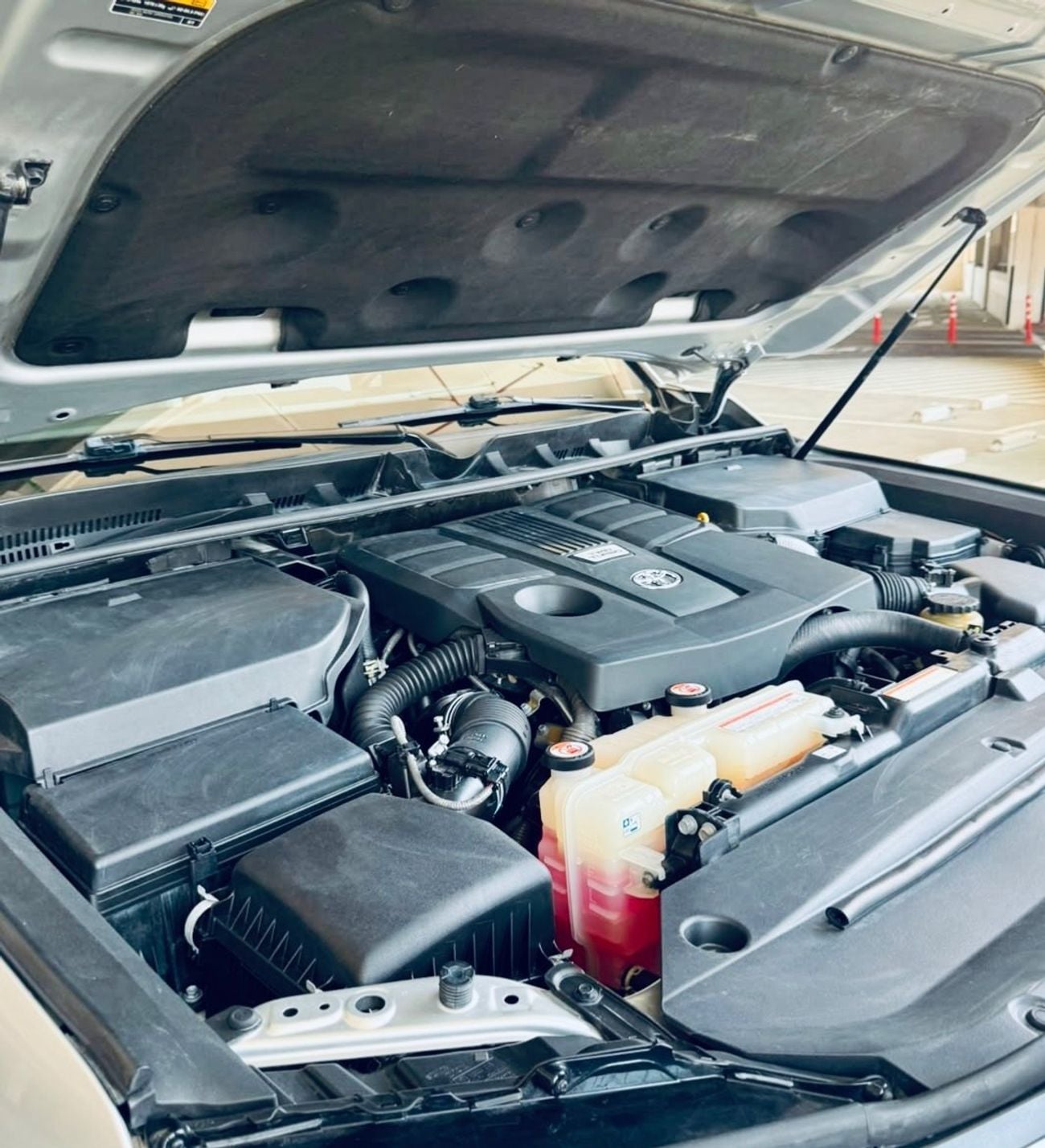 Toyota Land Cruiser GXR