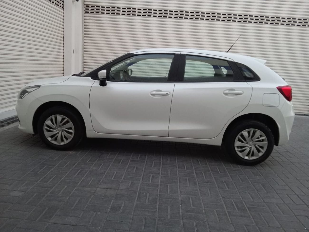 Suzuki Baleno GL Suzuki Baleno GL 2024 NO CONVENIENCE FEES WARRANTY FULL SERVICE HISTORY