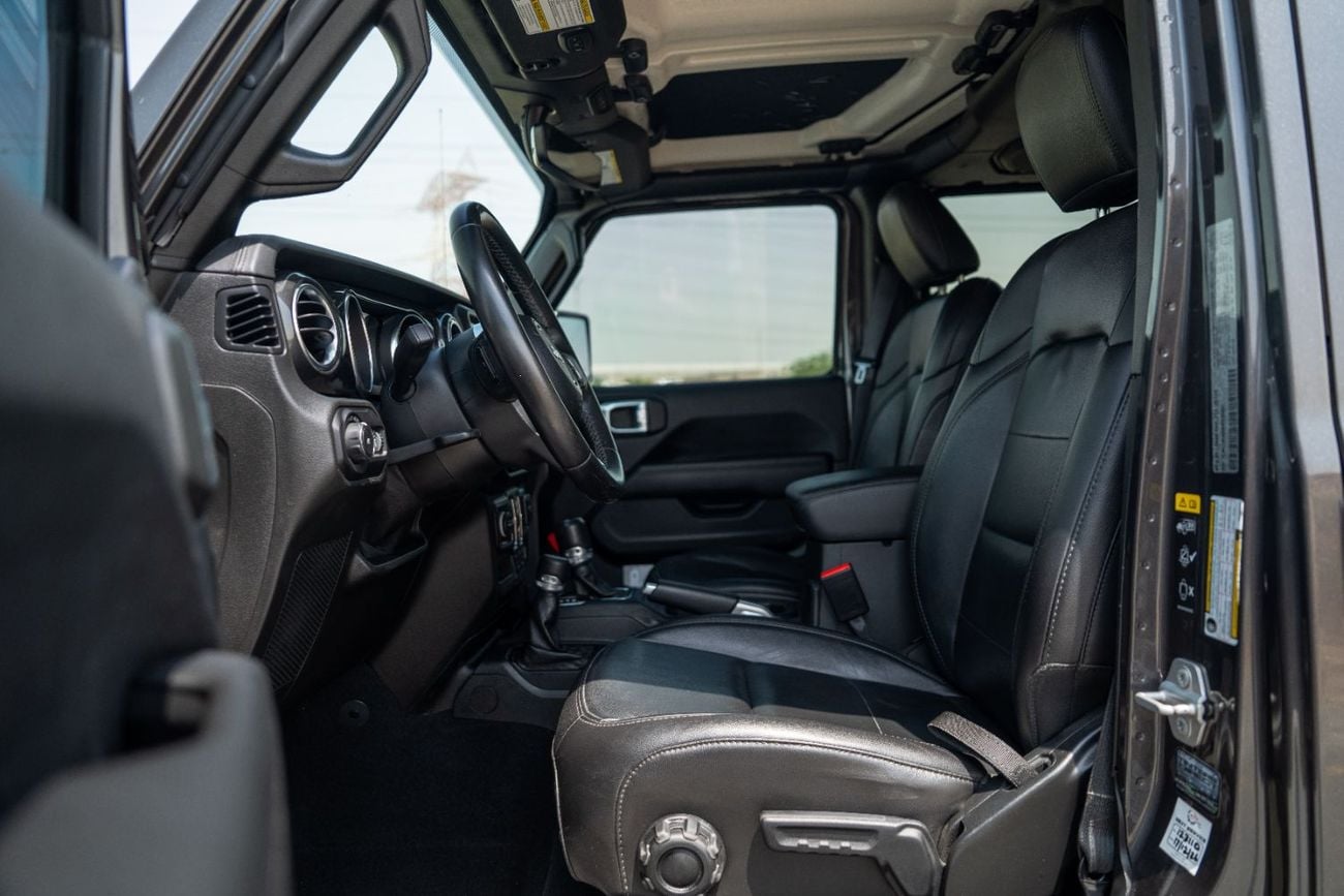 Jeep Wrangler Unlimited SPORT 2.0L Turbo 4WD | Best Condition