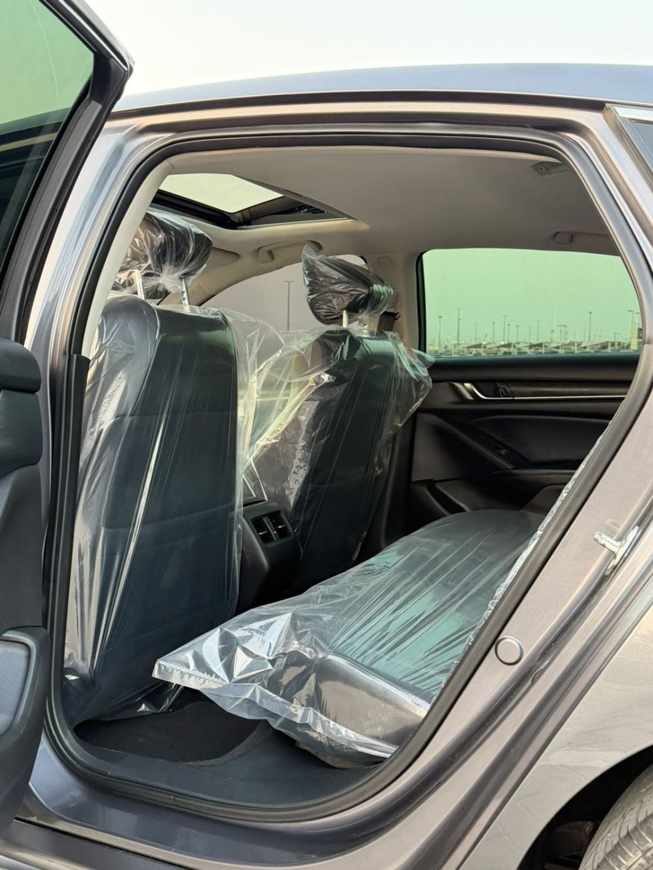 Honda Accord EX-L first owner, fully loaded, top-of-the-line model with sunroof