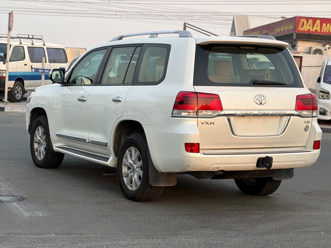 Toyota Land Cruiser VXR