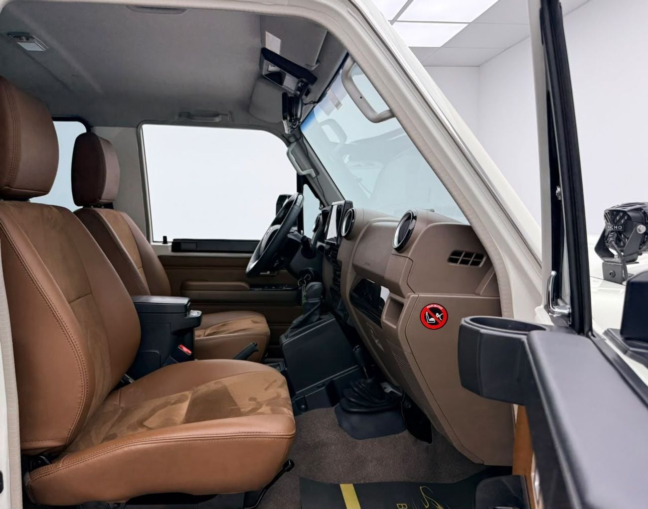 Toyota Land Cruiser 70 LC71 HT VXR 2024 Toyota Land Cruiser LC 71 LX, Warranty, Fully Loaded, Excellent Condition, GCC