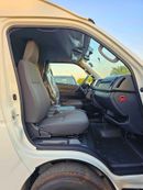 Toyota Hiace DX TOYOTA HIACE DX OLD SHAPE / 13 STR / 2.5L V4 DIESEL M/T / BLACK BUMPER (FOR CONGO) (CODE # H25MHF)