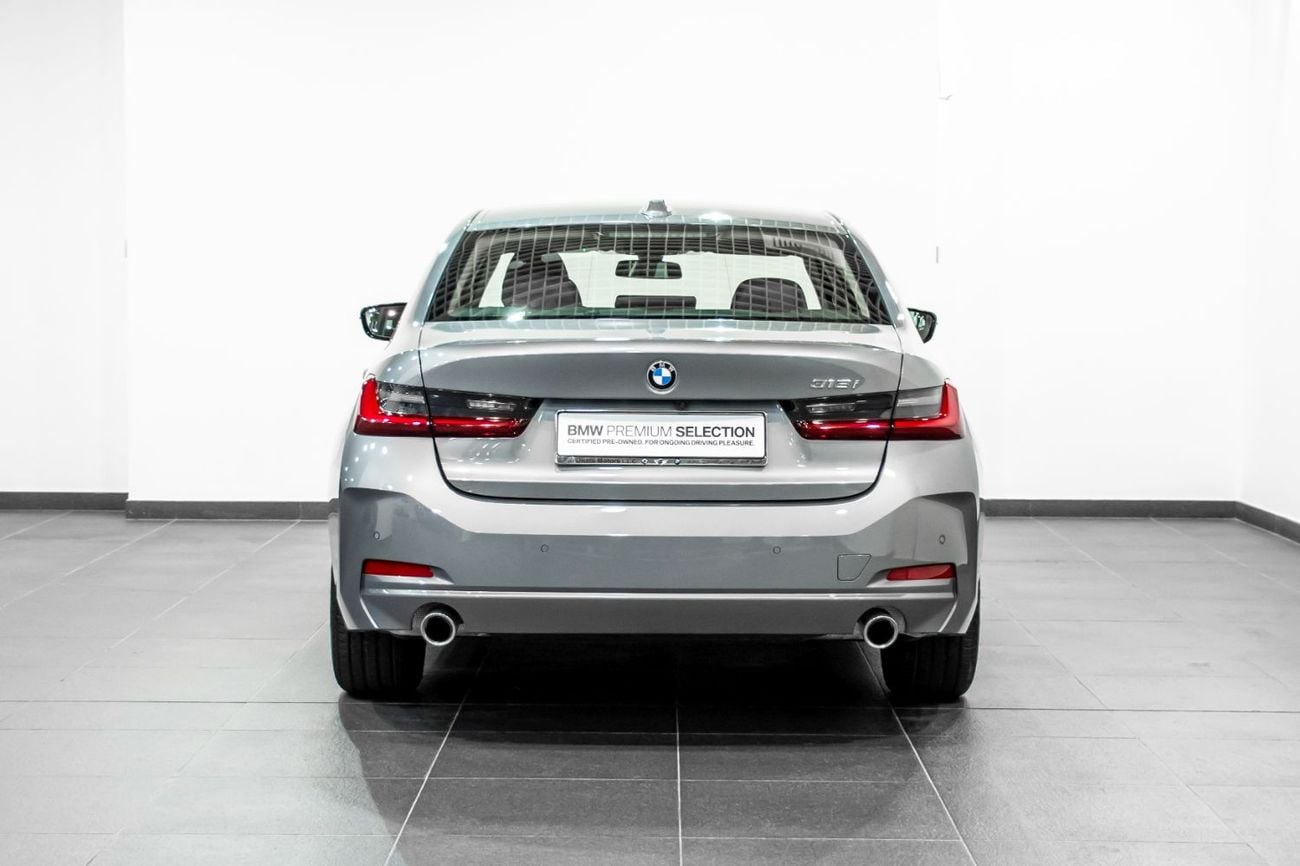 BMW 318i PURE