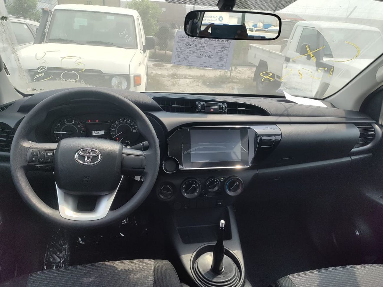 Toyota Hilux GL TOYOTA HILUX || NARROW BODY || 2.4L DIESEL MANUAL / Only For Africa