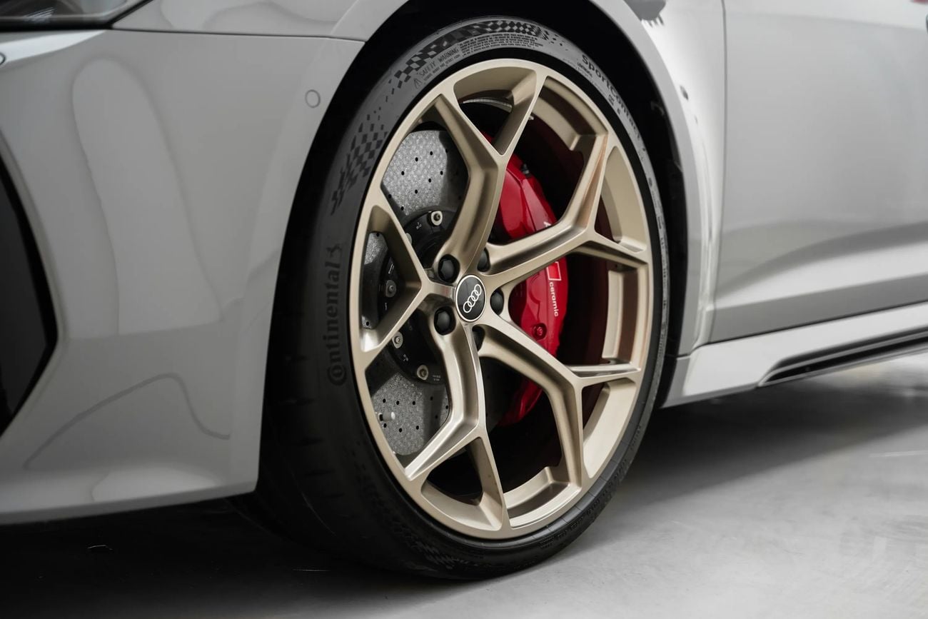 Audi RS6 STANDARD