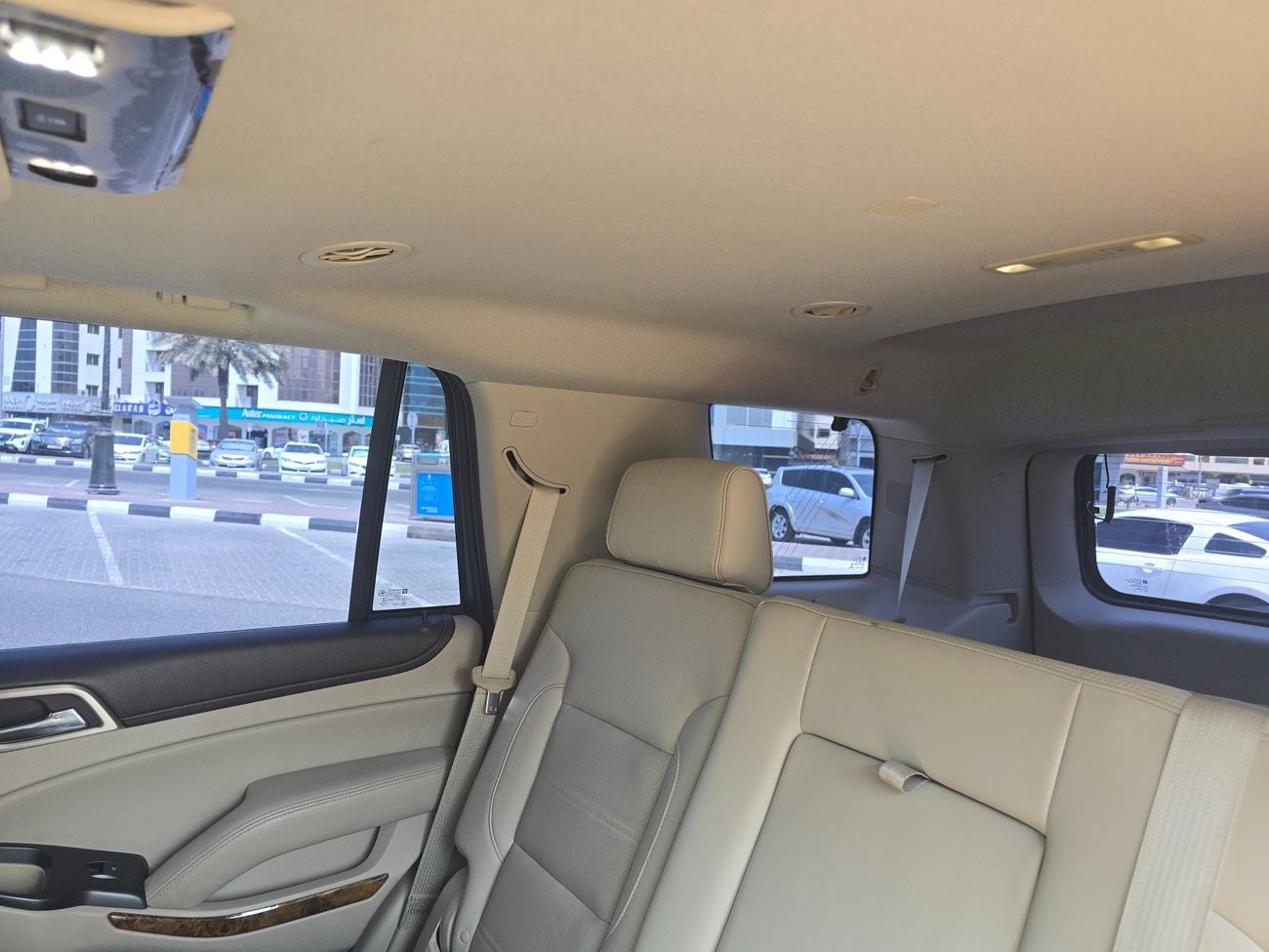 GMC Yukon DENALI PWR STEPS