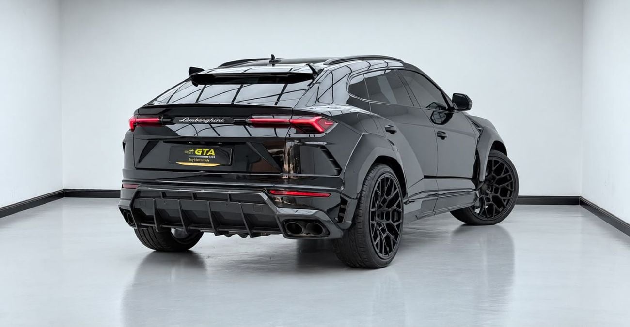 Lamborghini Urus STANDARD