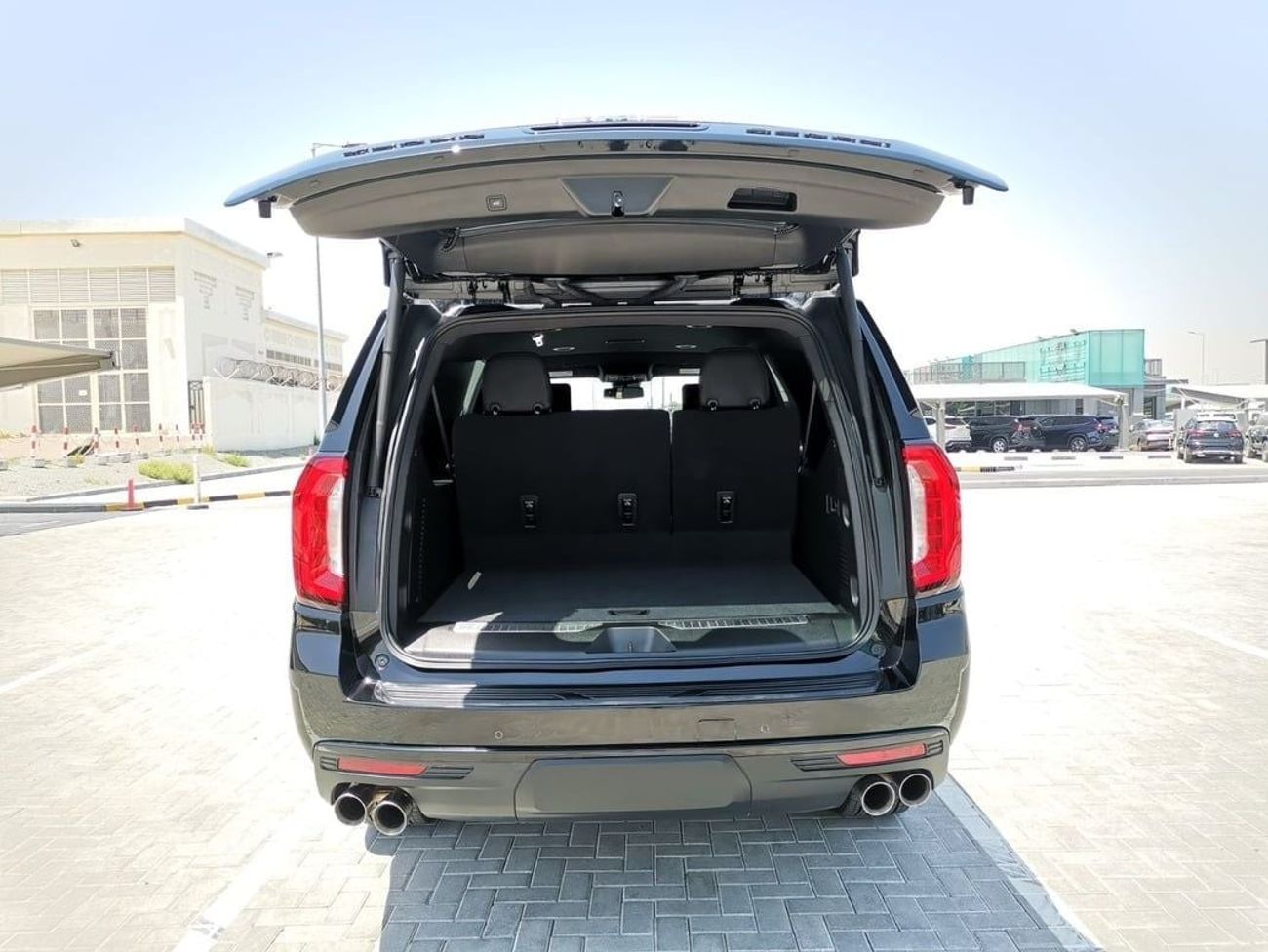 GMC Yukon GMC Denali - 2023 - Black Edition