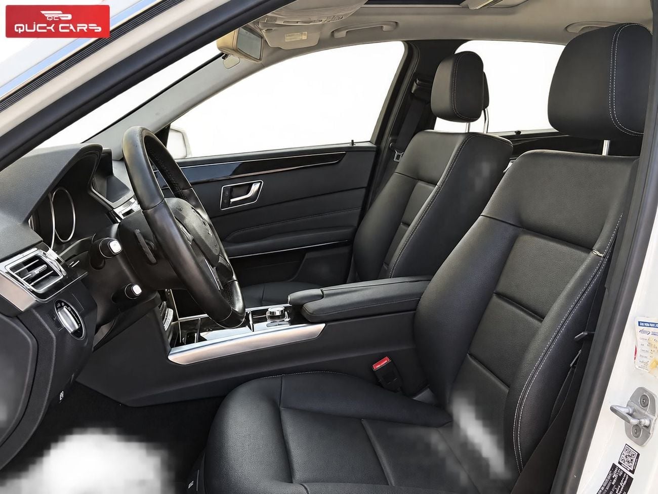 مرسيدس بنز E200 ستاندارد أرخص سيارة مرسيدس بنز E200 موديل 2014 | مواصفات خليجية | 260,000 كم | بحالة ممتازة