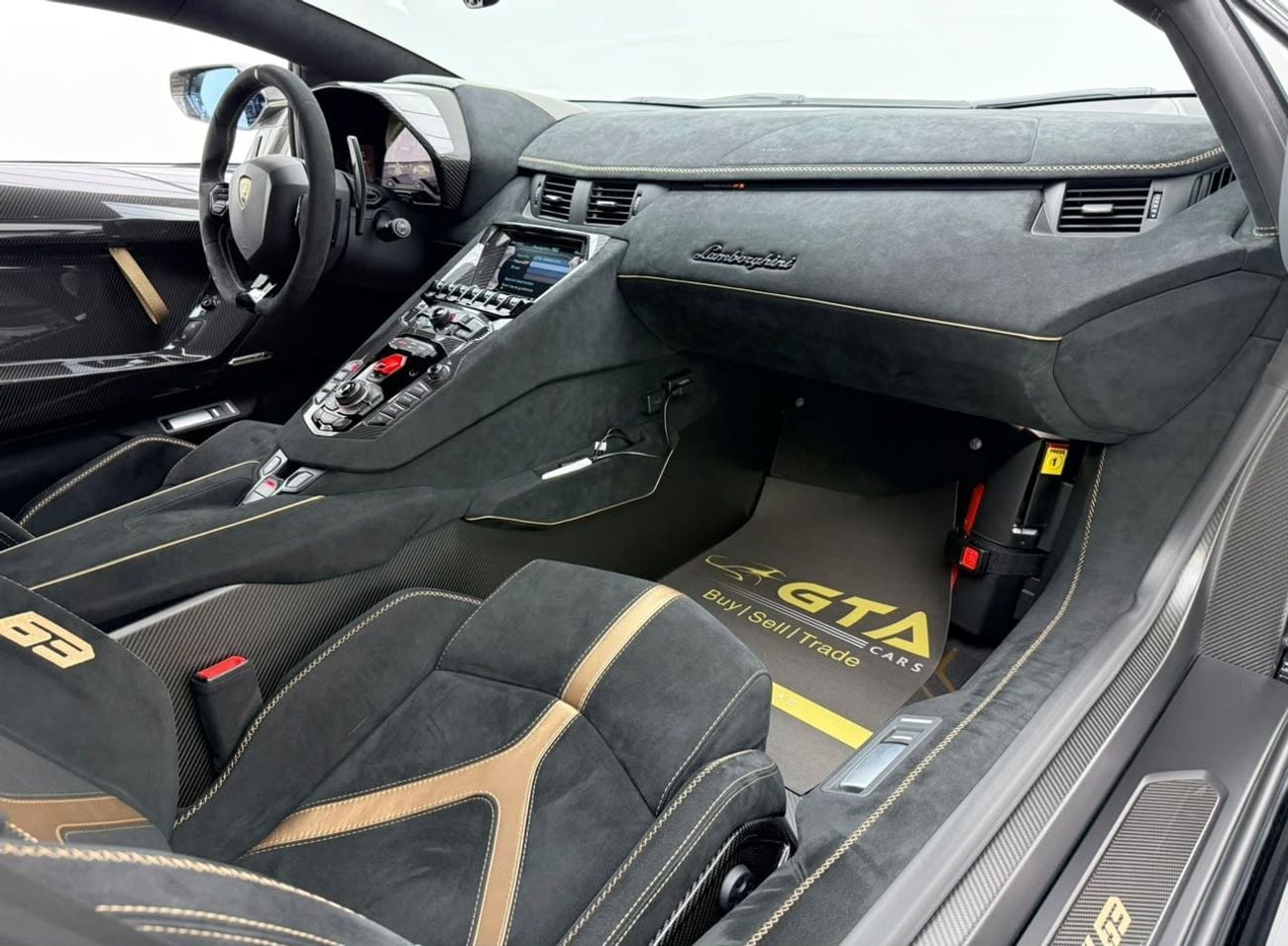 Lamborghini Aventador SVJ 2020 LAMBORGHINI AVENTADOR LP770-4 SVJ 63 EDITION, Warranty, Full LAMBORGHINI Service History, GCC.