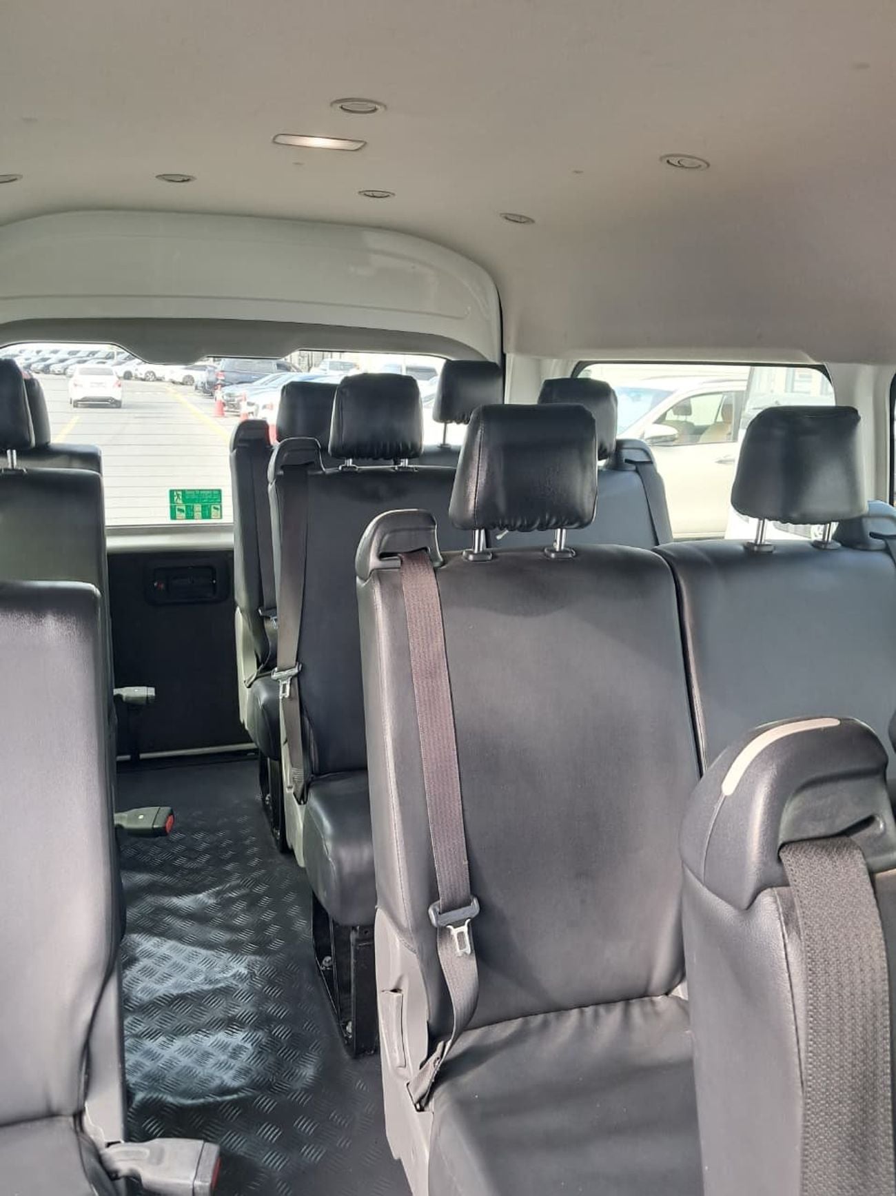 Toyota Hiace GL High Roof 3.5L