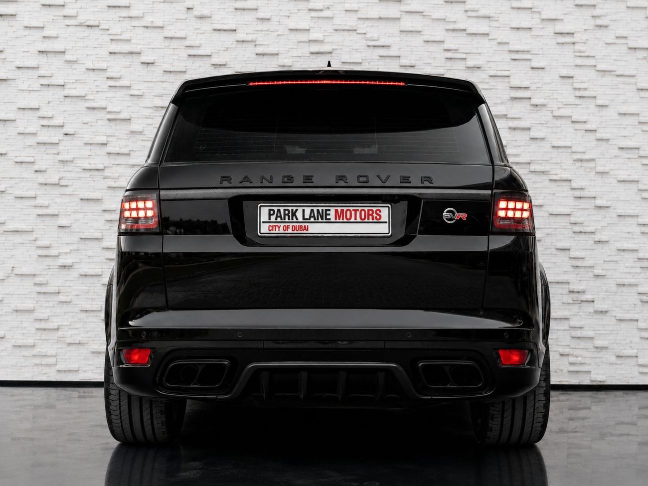 Land Rover Range Rover Sport SVR