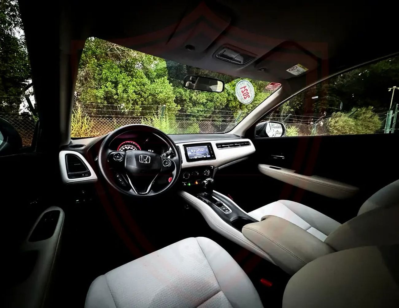 هوندا HRV LX 1.8 L | | GCC | Accident-Free | In Excellent Condition | 722 P.M
