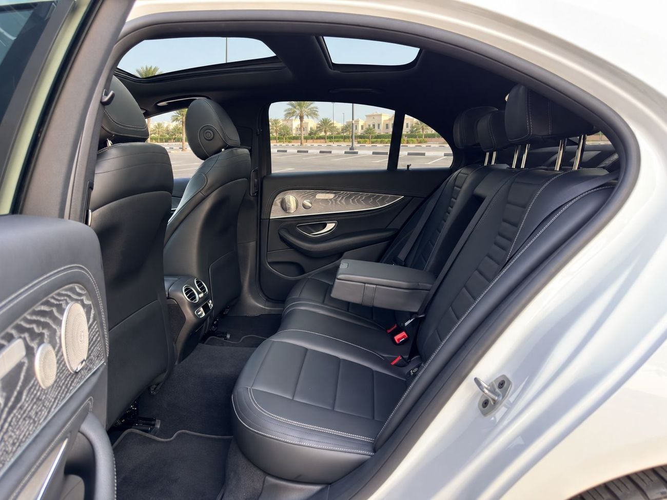 Mercedes Benz E350 AMG LINE