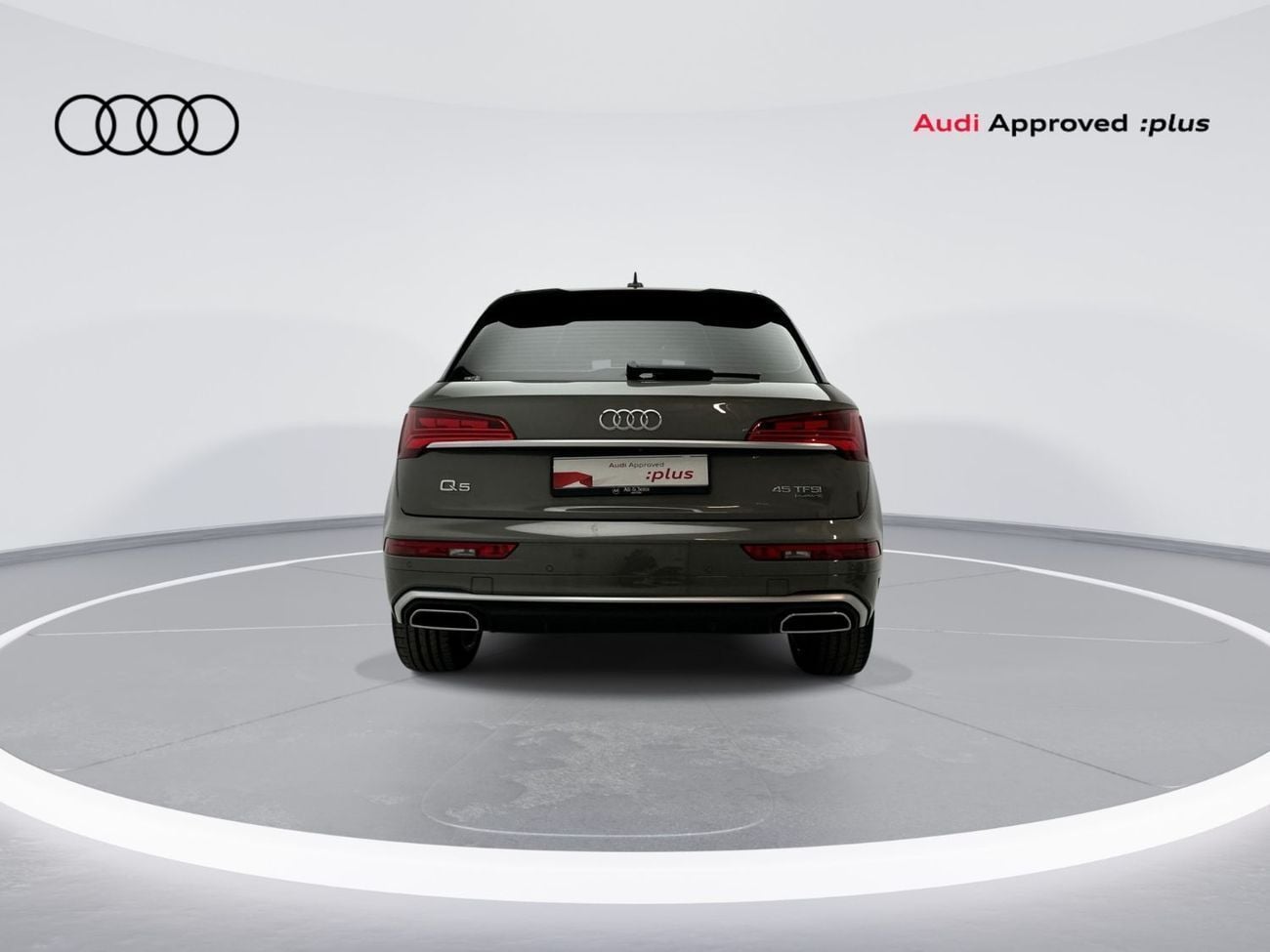 Audi Q5 45 TFSI S-LINE quattro 249hp (Ref# 93948)