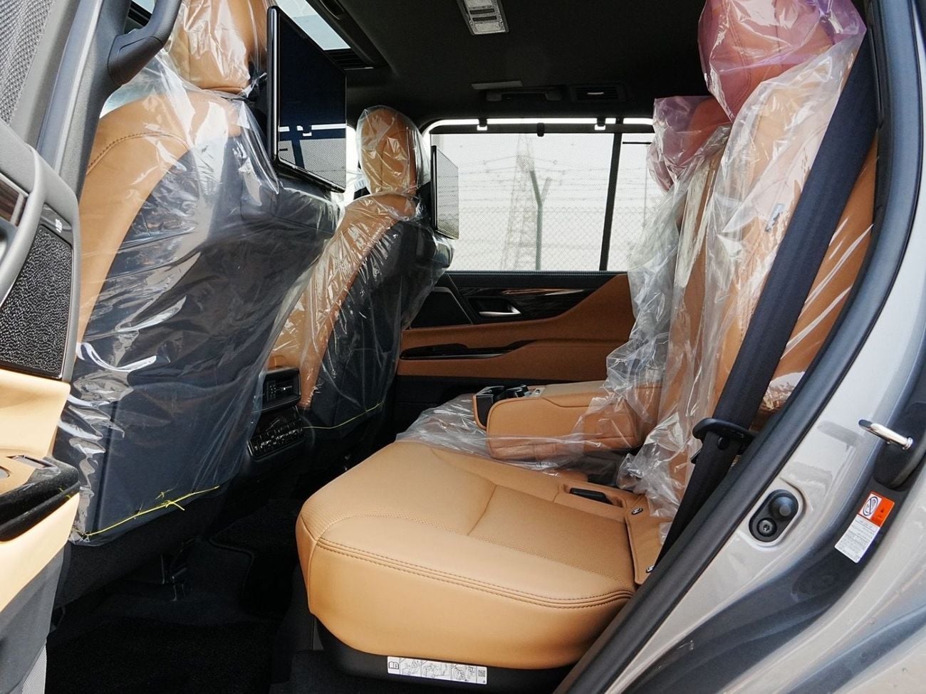 Lexus LX600 SIGNATURE LX600 3.5 TT signature 2026 GCC full 25 speakers