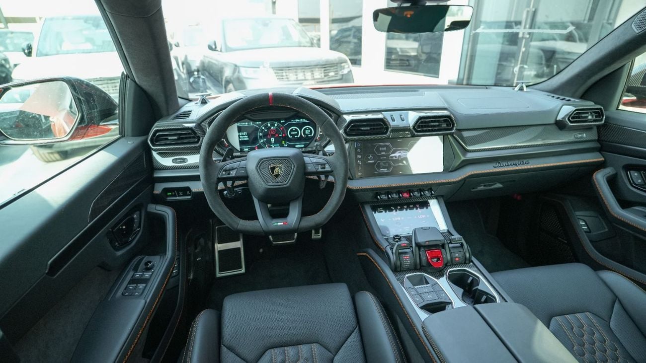 Lamborghini Urus SE Orange 2026MY Export Only