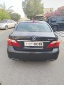 لكزس LS 460 فاخر