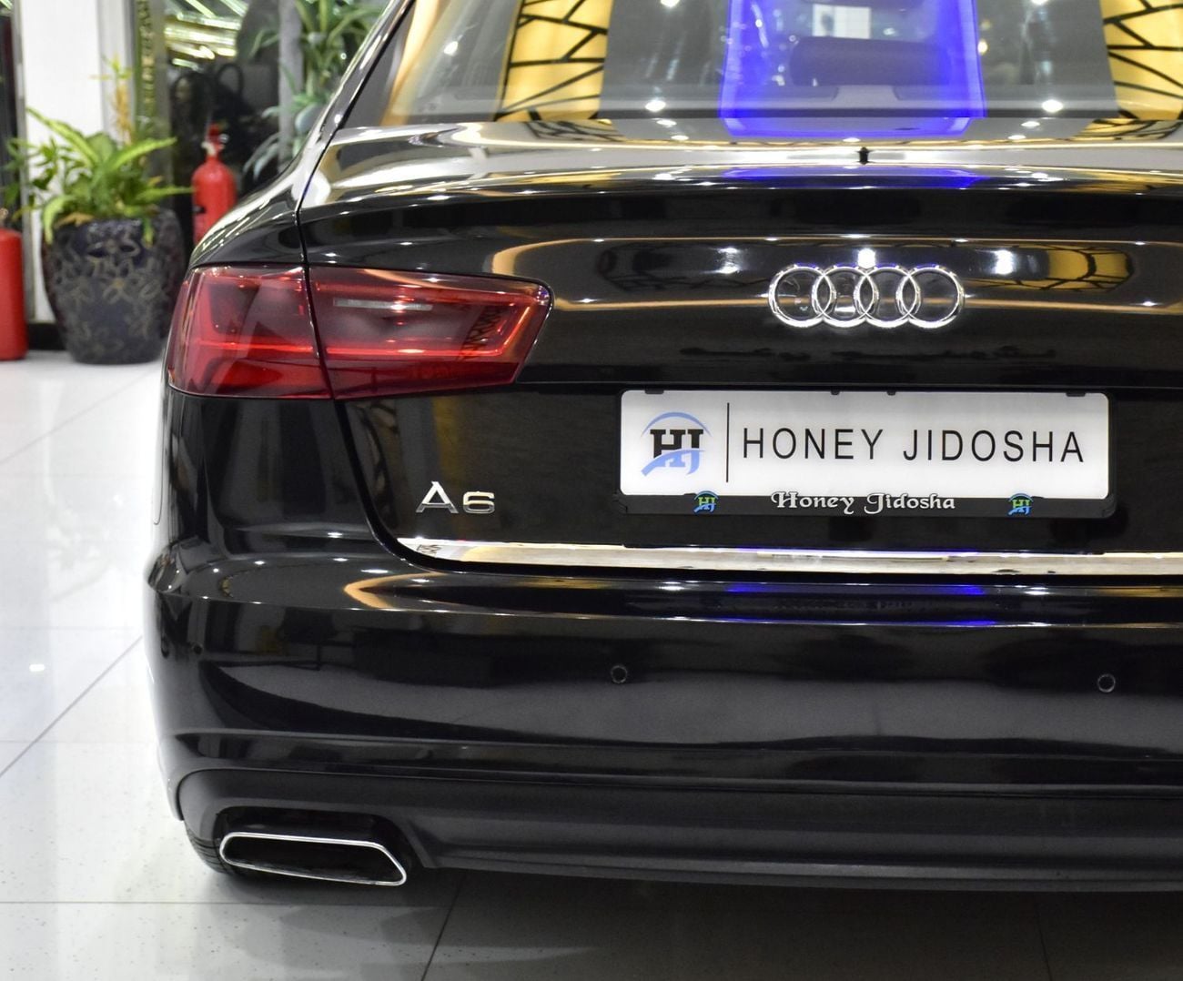أودي A6 35 FSI EXCELLENT DEAL for our Audi A6 ( 2016 Model ) in Black Color GCC Specs
