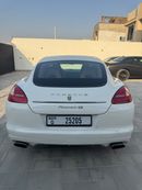 Porsche Panamera 4S