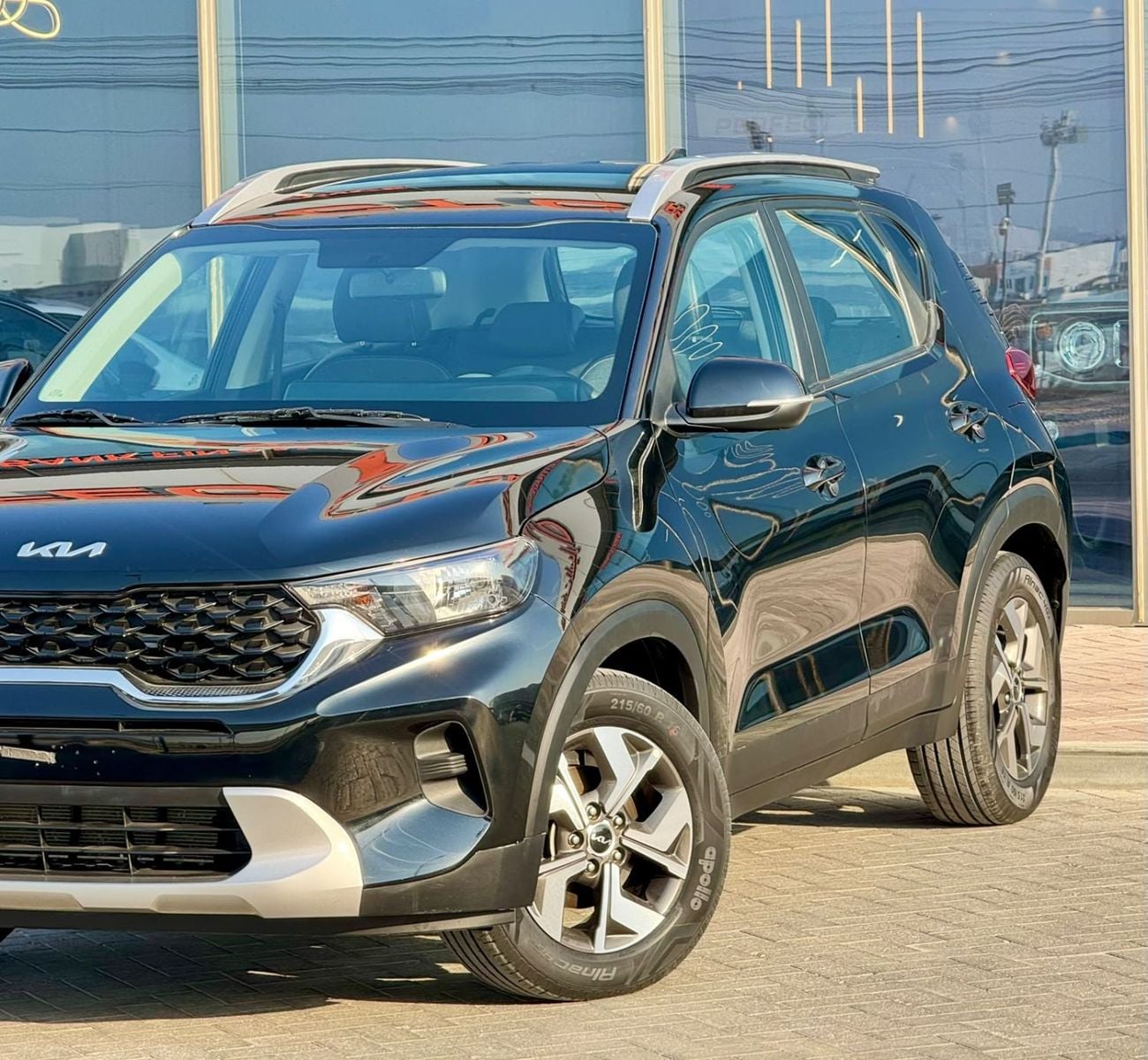 Kia Sonet EX 735/-Monthly l GCC l 1.5 l Cruise, Camera, GPS l Accident Free