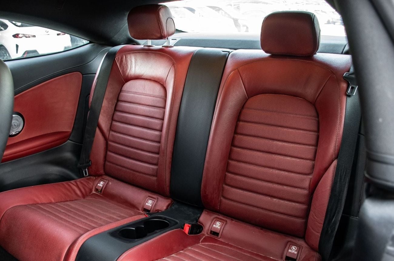 Mercedes Benz C300 STANDARD