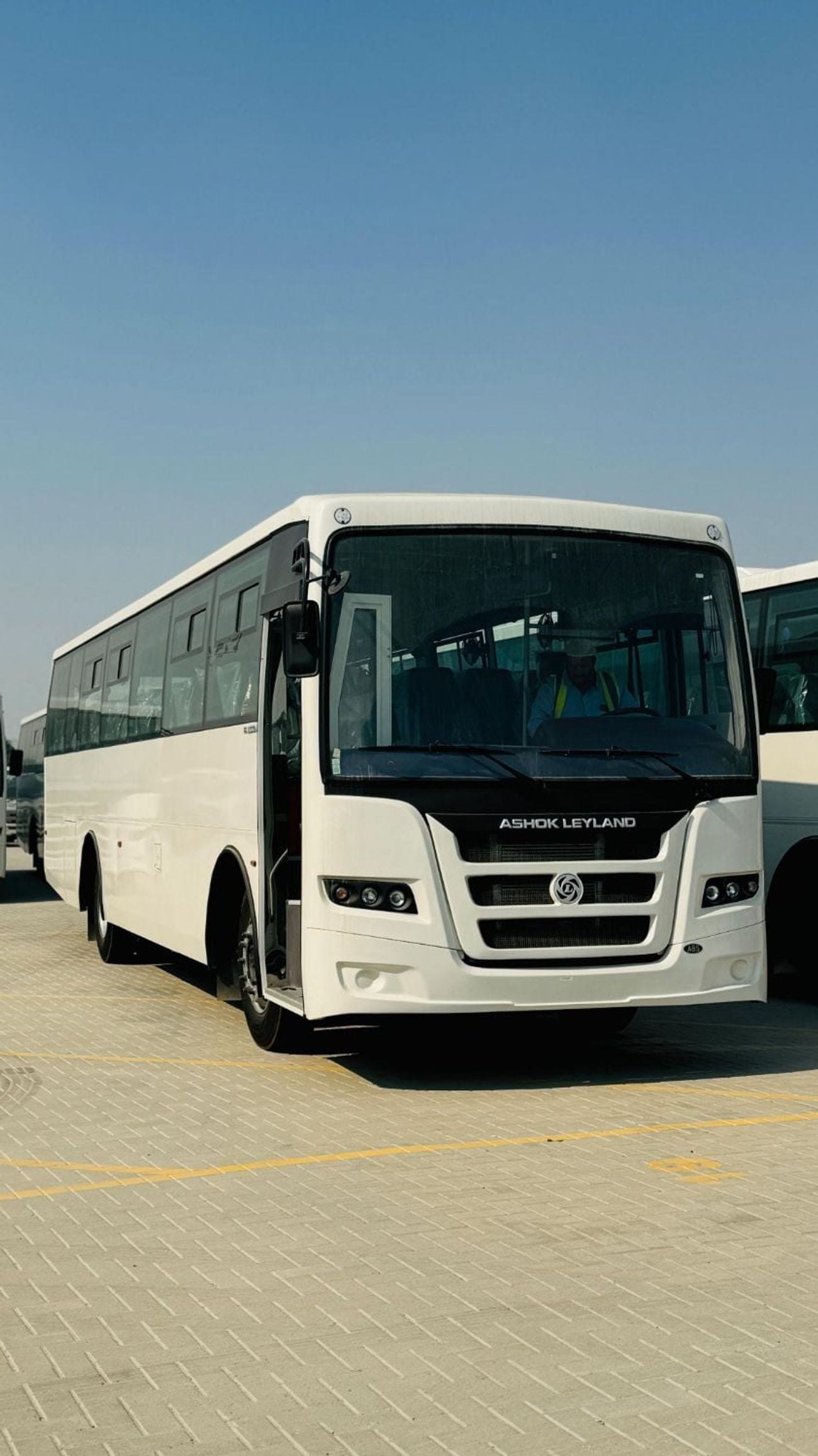 Ashok Leyland Falcon