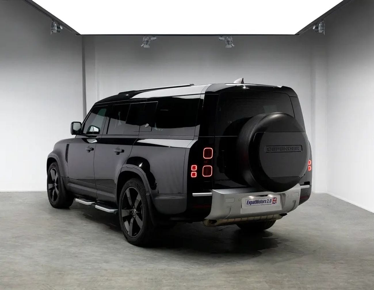 Land Rover Defender Warranty + Service Package • FDSH • GCC Spec
