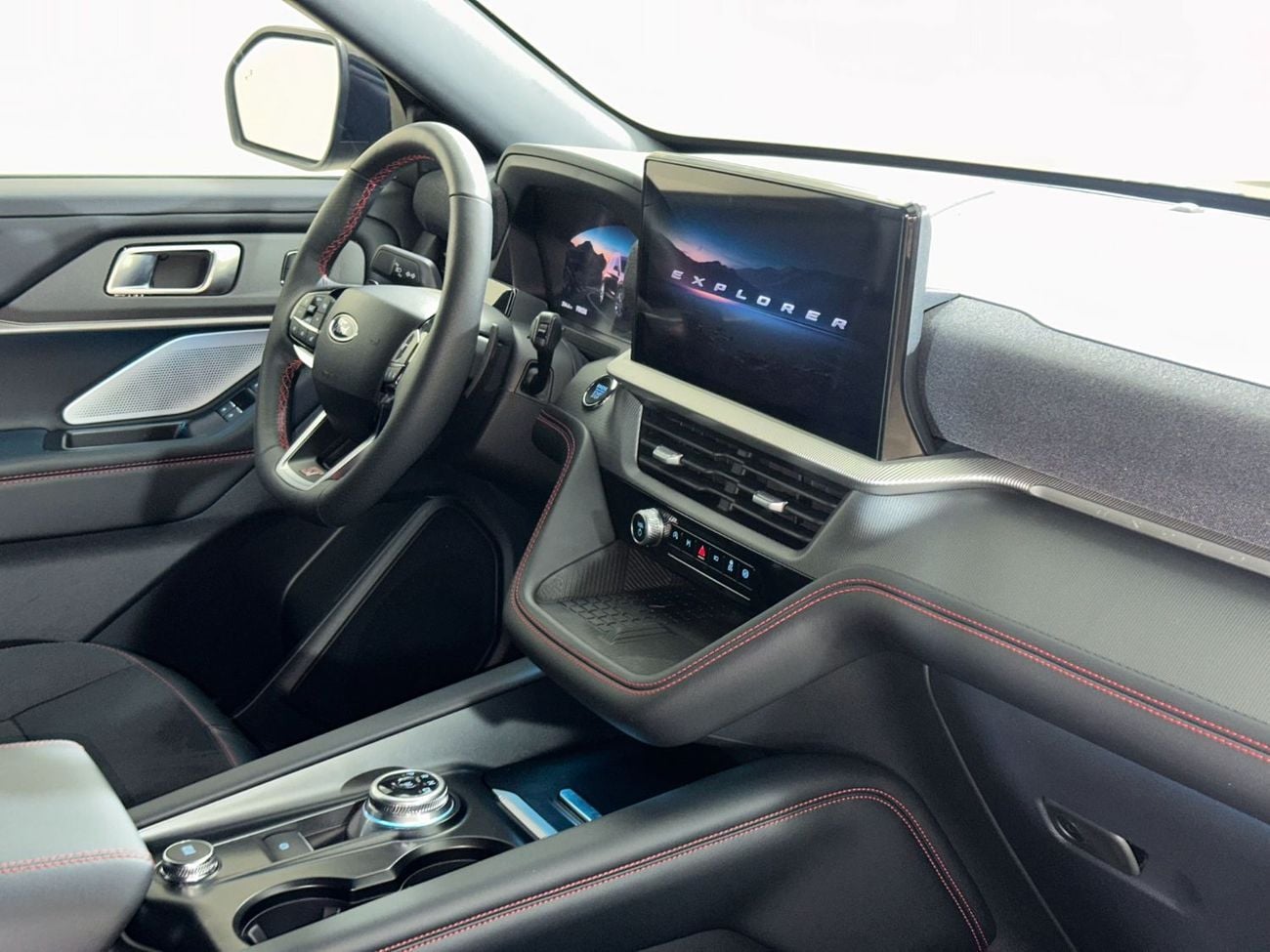 Ford Explorer ST /E3625W / AL TAYER MOTORS /sAL QOUZ SHOWROOM