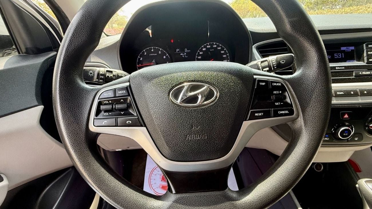 Hyundai Accent GL