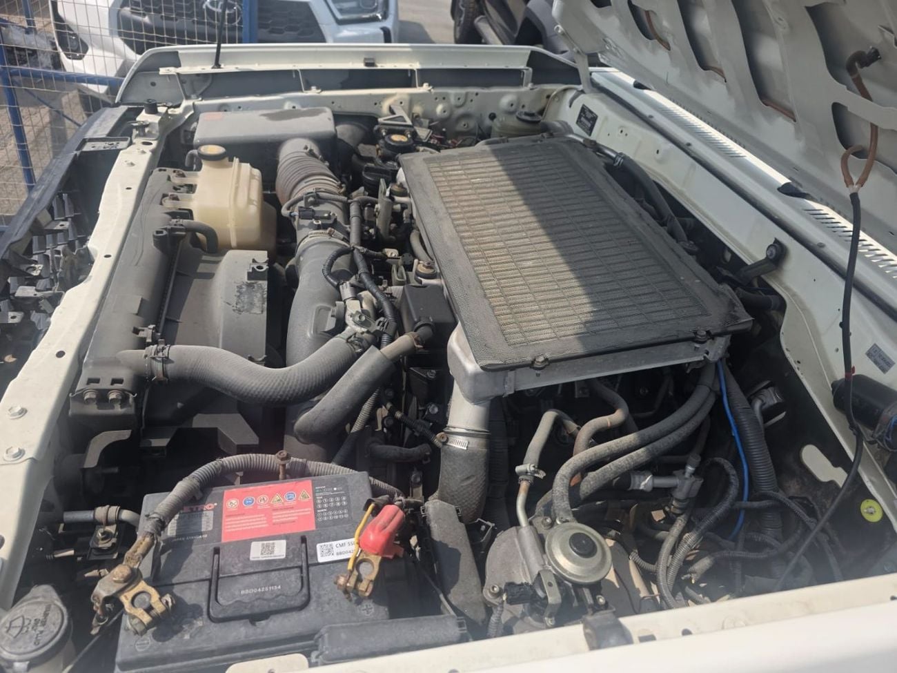Toyota Land Cruiser Pick Up LX AC PWR OPT
