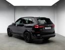 BMW X5 XDRIVE40i M SPORT Masterclass Shadow Line Low KM • Warranty + Service Package • GCC