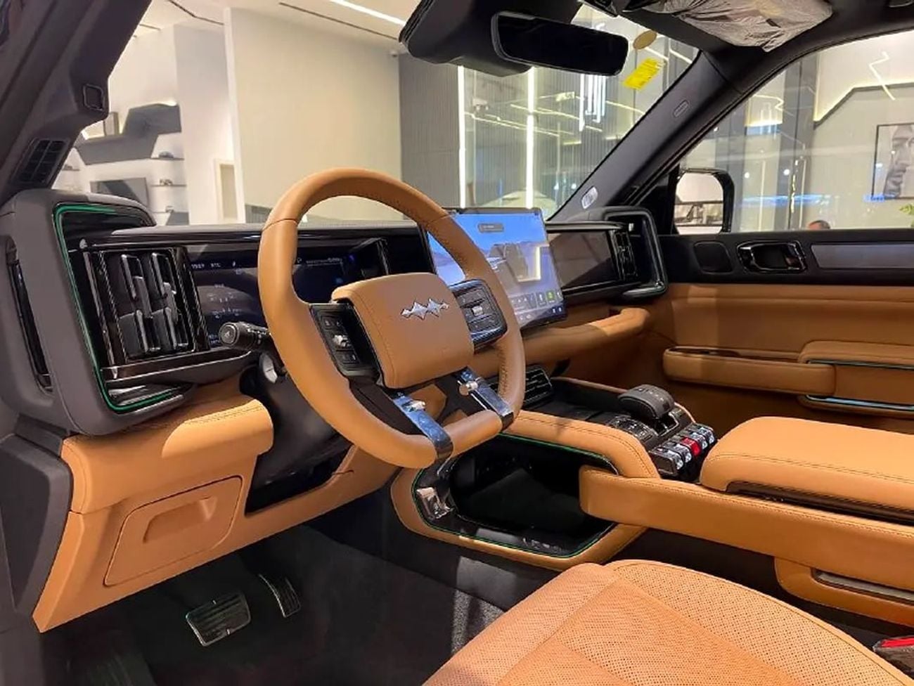 بي واي دي ليوبارد 5 ألترا / 210 KM / ADS / DOUBLE DIFFLOCK / WARRANTY AND SERVICE EVS 5 YEARS