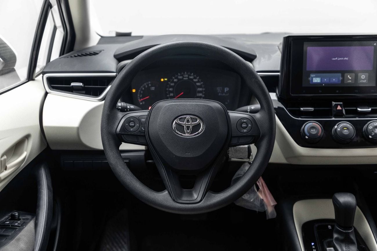 Toyota Corolla XLI E 1.6L - Super White Inside Formage | Export Only