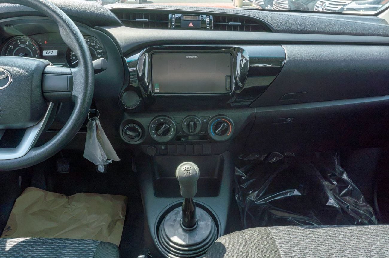 Toyota Hilux DLX