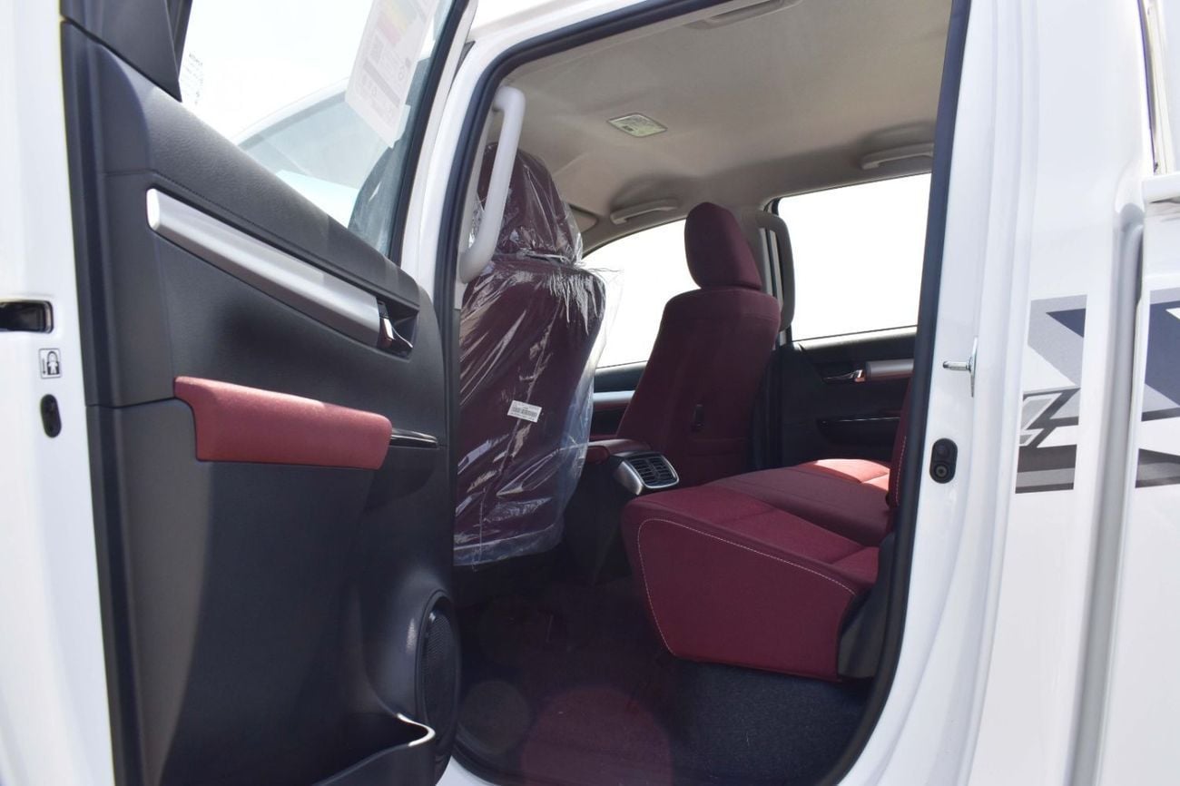 Toyota Hilux SGLX 2025 MODEL:TOYOTA-HILUX 4X4 2.7 MT DC DISPLAY AUDIO AUTO & RR AC, W/O BEDLINER MATERIAL CODE: