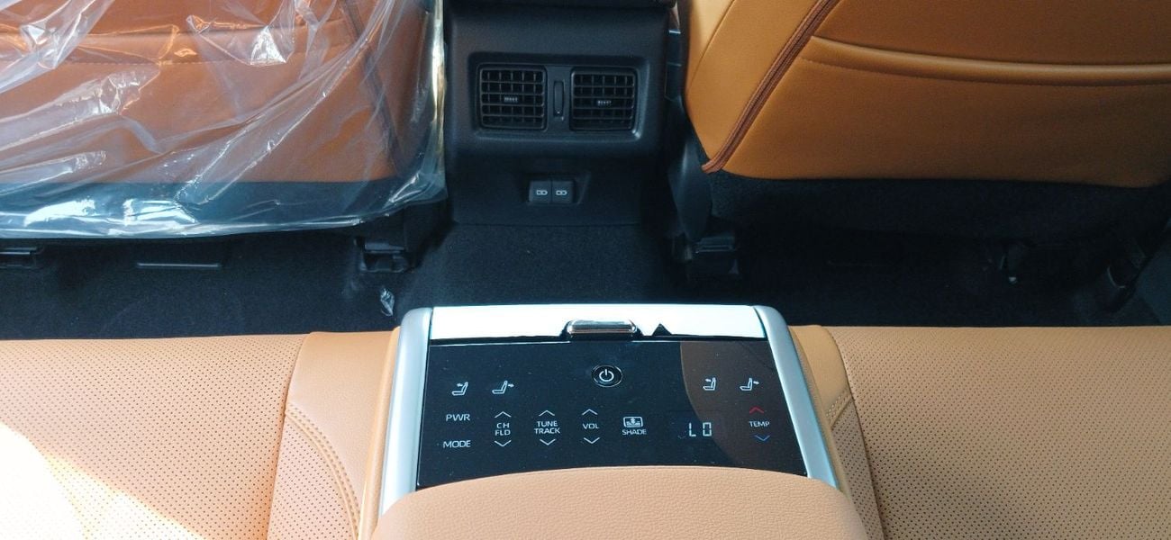 Toyota Camry LUMIERE HEV 2.5L Hybrid 2026YM