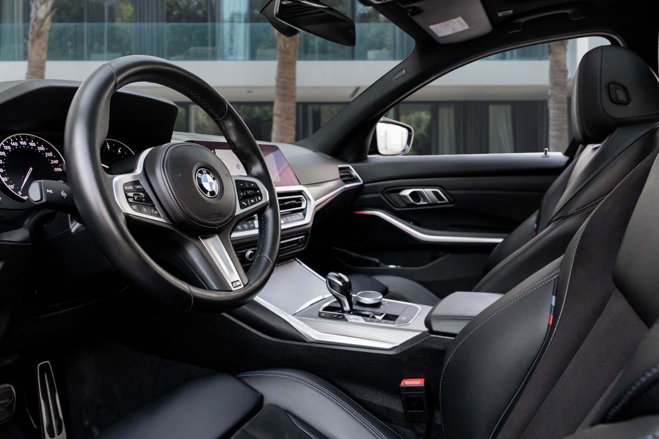 BMW 320i 320i M Sport | 2,155 P.M | 0% Downpayment | M SPORT | IMMACULATE