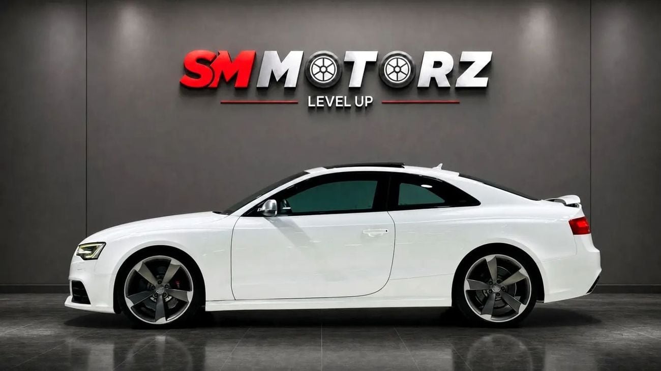 Audi RS5 STANDARD